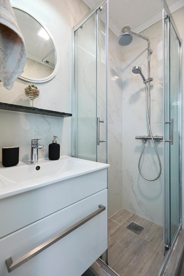 Appartamento Argosy Near Old Town With Sea View And Free Parking